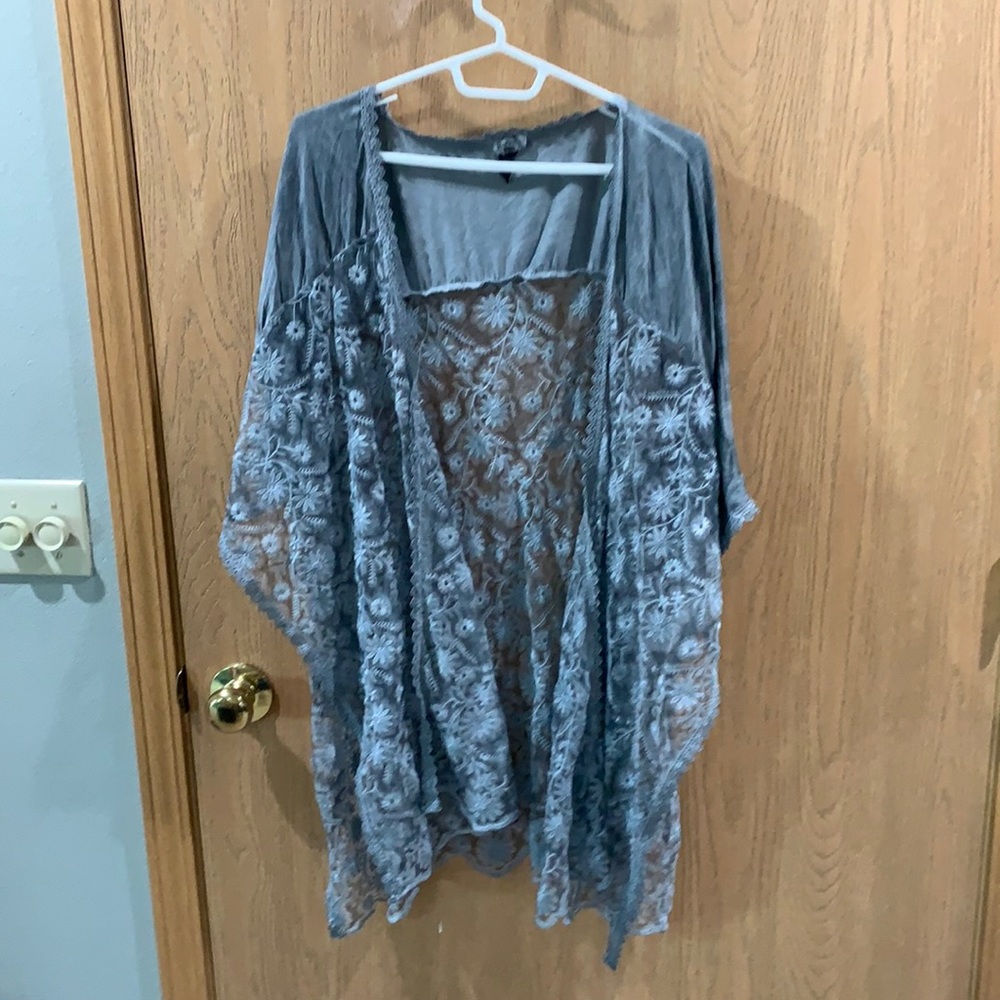 POL kimono size Medium